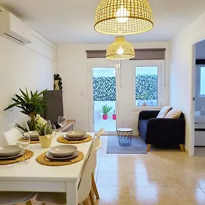 Apartment Centrico Con Patio Privado, Tarragona